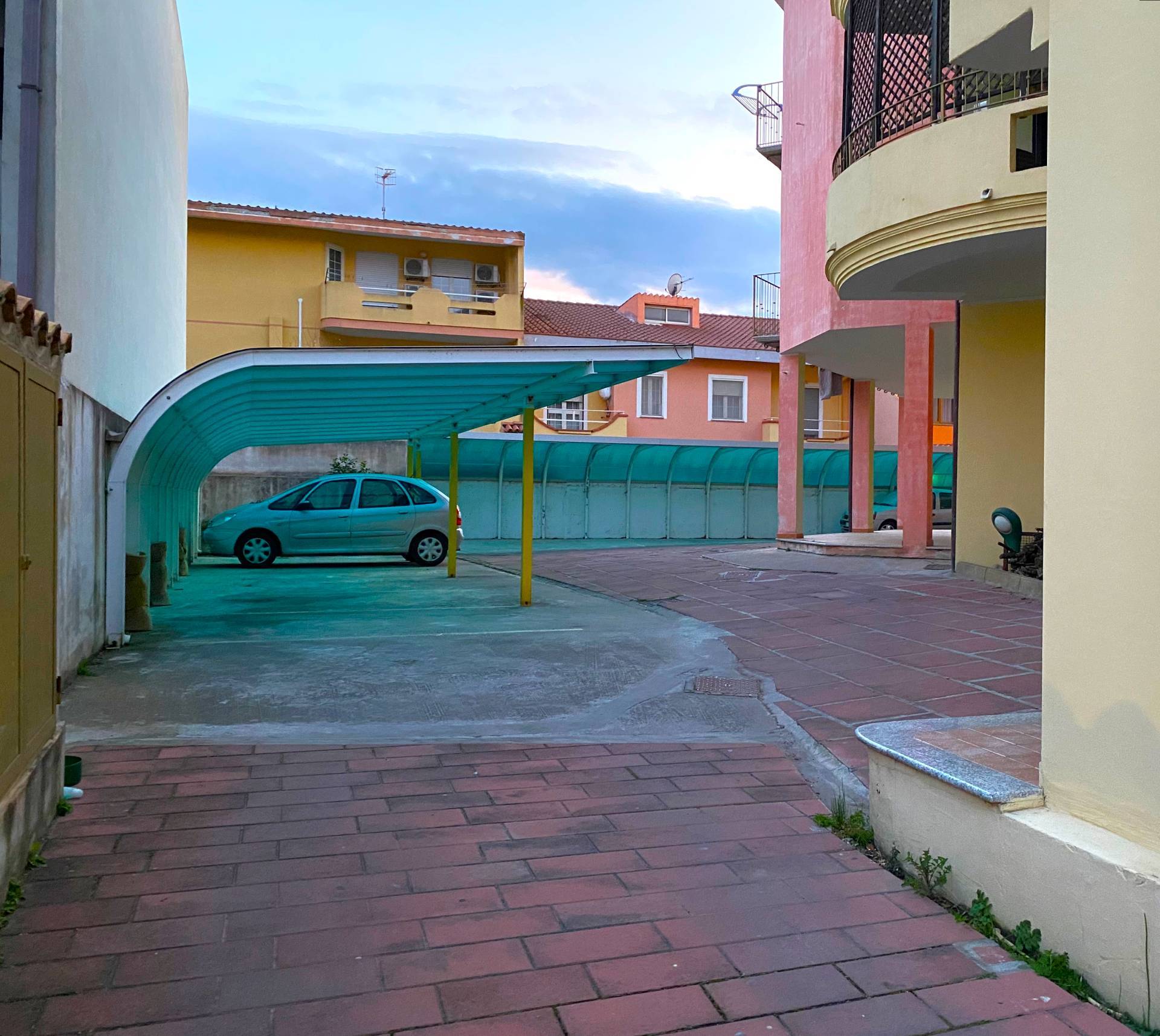 Posto auto coperto a Muravera